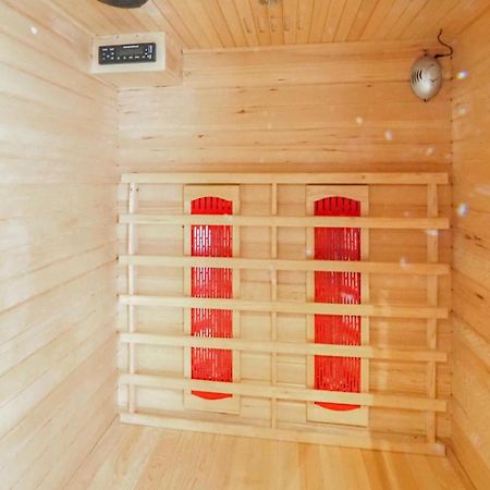 Cozy Apartment In Hinterweidenthal With Sauna المظهر الخارجي الصورة