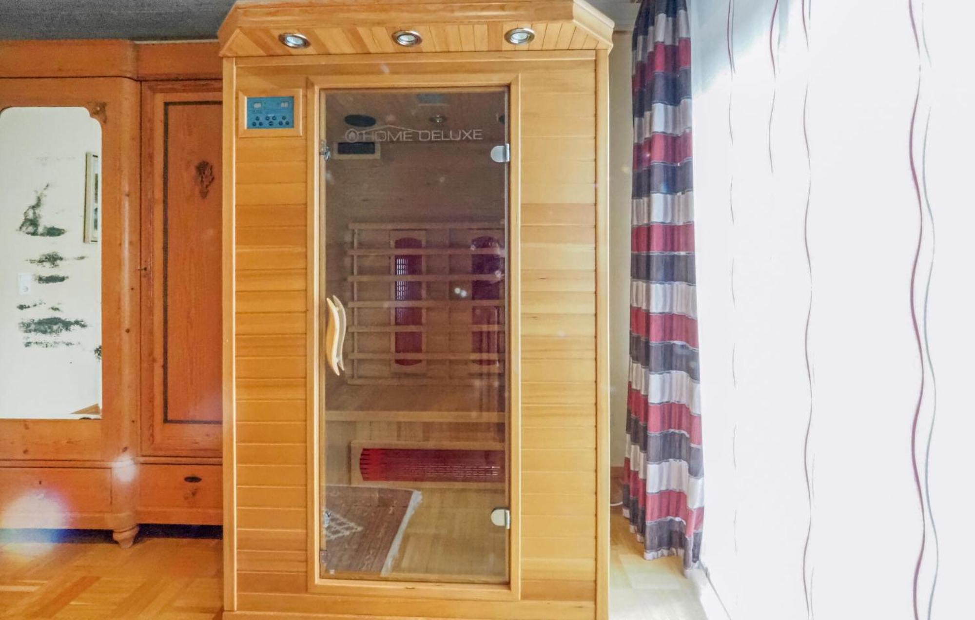 Cozy Apartment In Hinterweidenthal With Sauna المظهر الخارجي الصورة