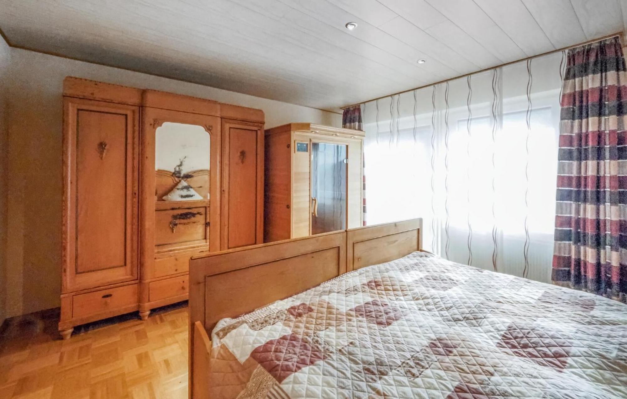 Cozy Apartment In Hinterweidenthal With Sauna المظهر الخارجي الصورة