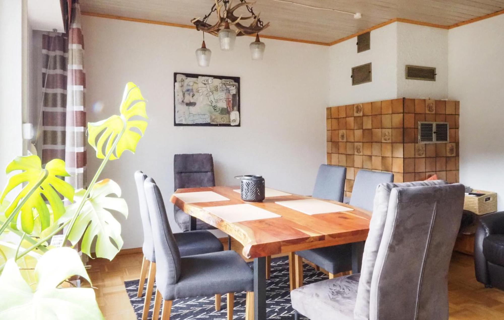 Cozy Apartment In Hinterweidenthal With Sauna المظهر الخارجي الصورة